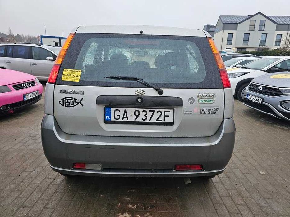Suzuki Ignis 2007r/1.3 benzyna/opony zimowe/opłaty aktualne/93KM