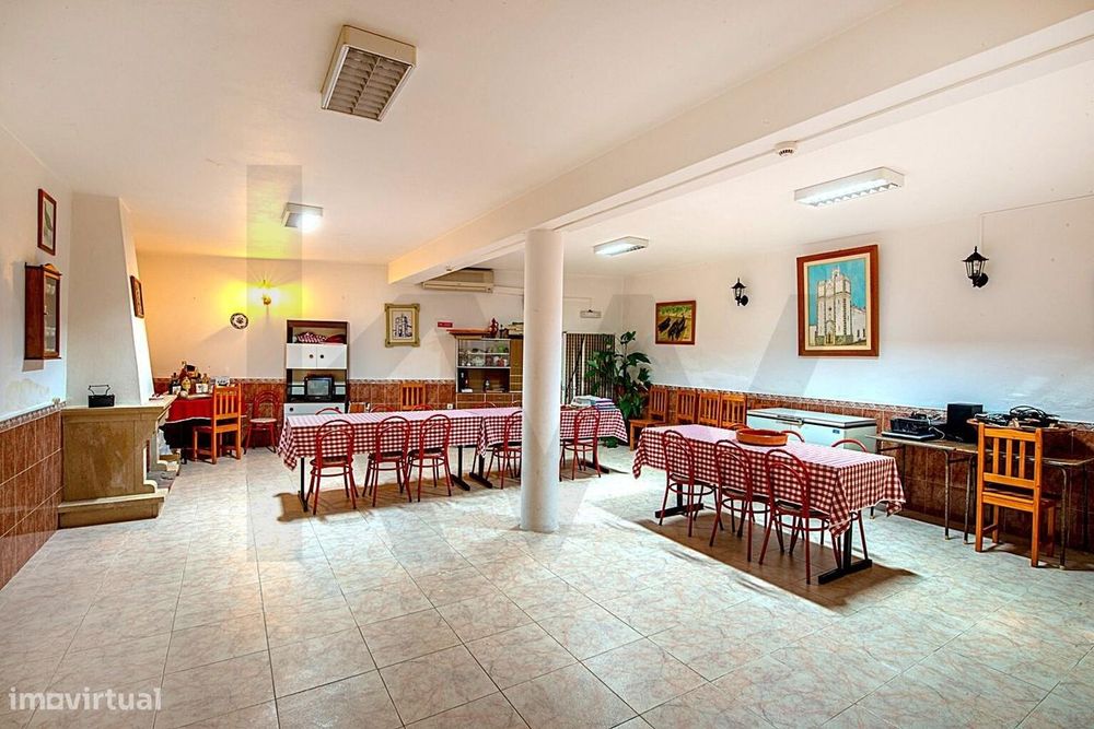 Venda Restaurante com Esplanada e Café, Pedrogão do Alentejo, Vidiguei