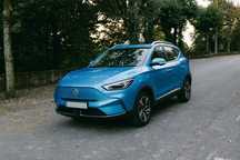 MG ZS EV 72.6 kWh Luxury