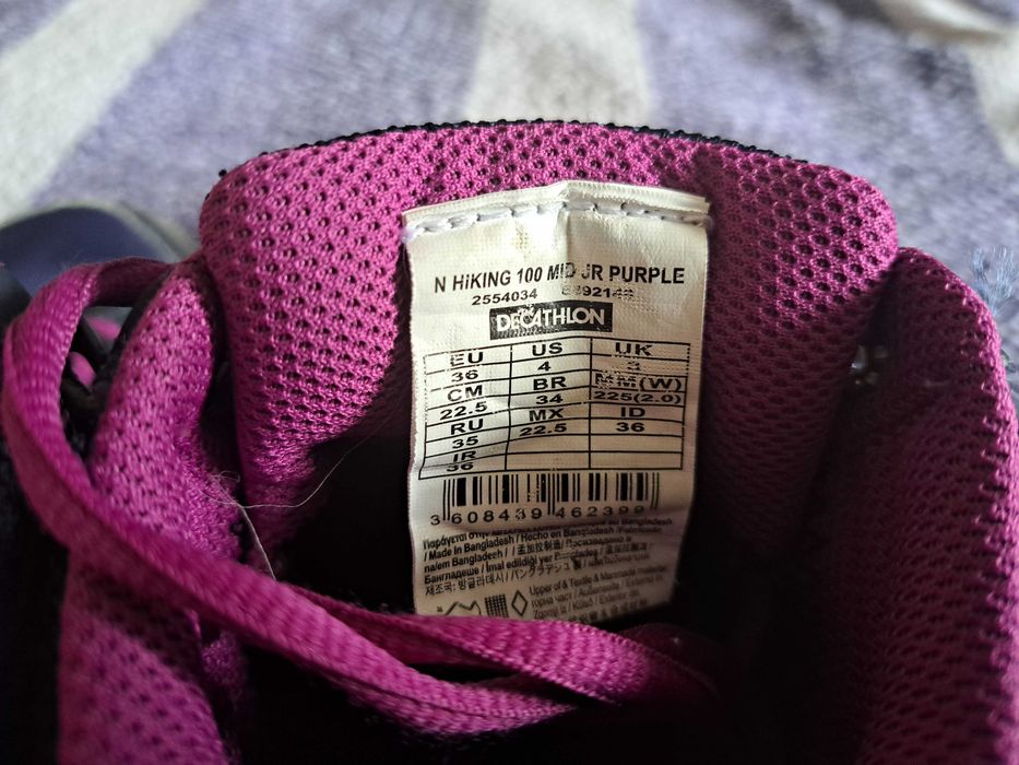 Buty trekkingowe w góry Decathlon r. 36 dla dziewczynki oddam za darmo