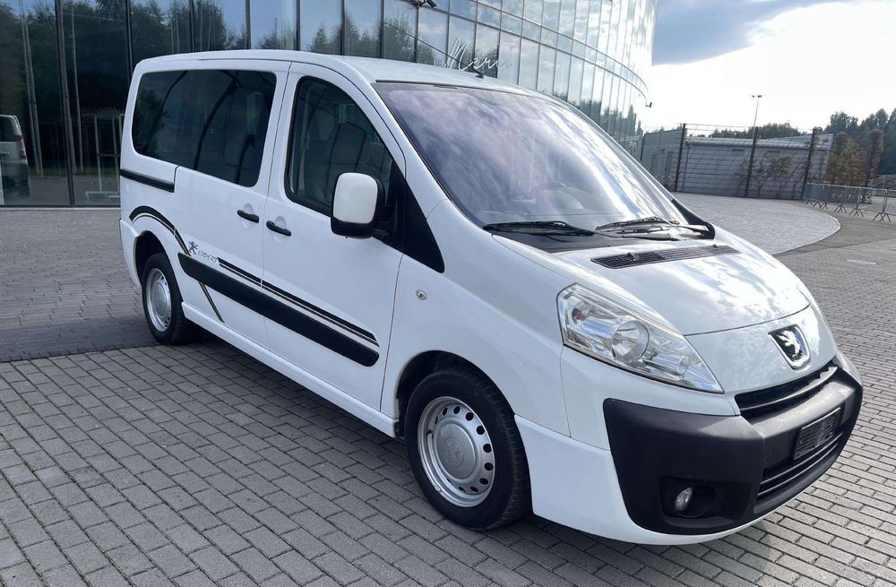 Peugeot Expert 2011