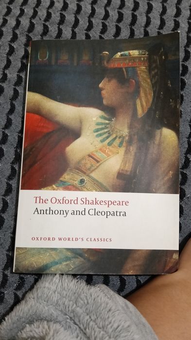 Livro "Anthony and Cleopatra" de Shakespeare