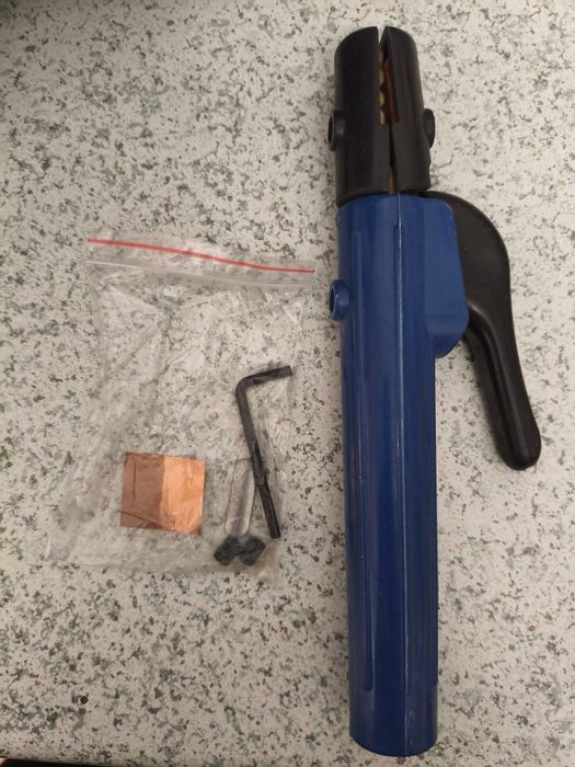 Держатель электродов EVO 500 A