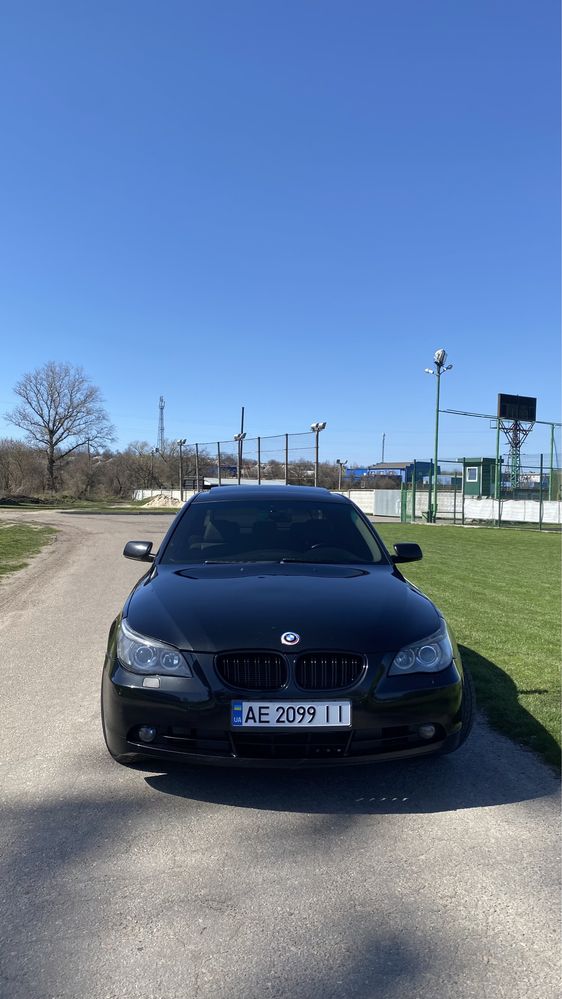 Продам BMW E60 530i