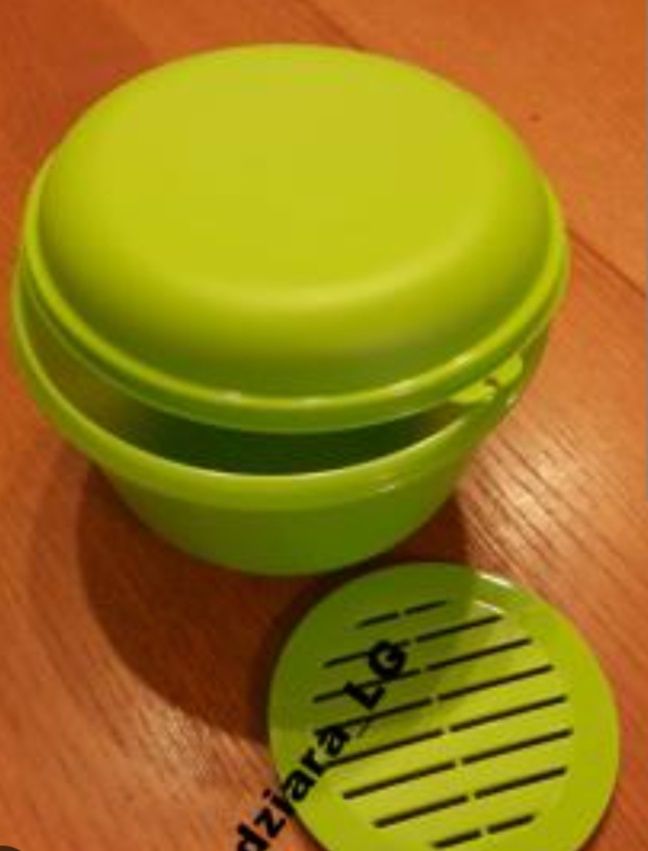 TUPPERWARE miski pojemniki