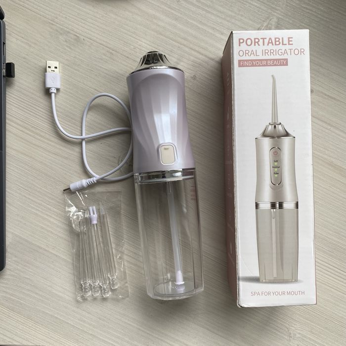 Бездротовий Іригатор 4 в 1 з 3 режимами  і 4 насадками,  800mAh