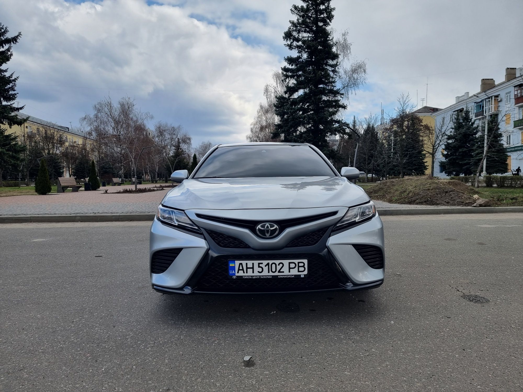 Продам Toyоta Camry SE 2019 г.