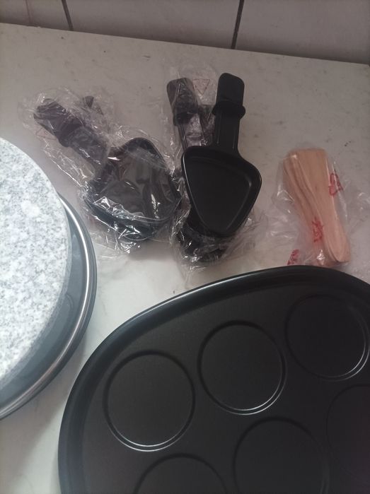 Elektryczny Grill Gourmet z płytą marmurową Zestaw raclette