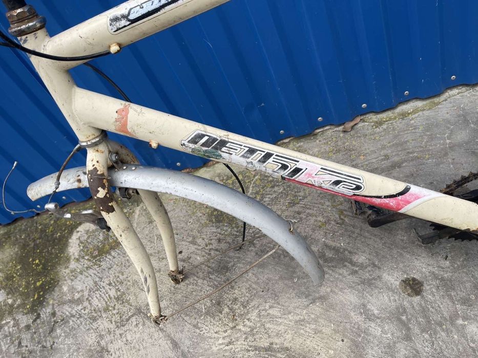 Продаю рама велосипед під 28 колеса