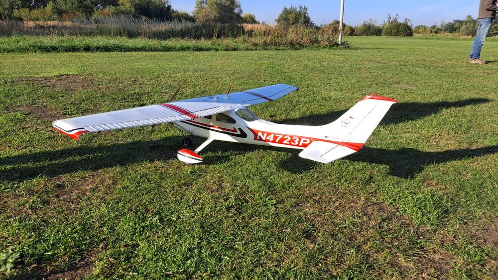 Model samolotu rc Cessna 182