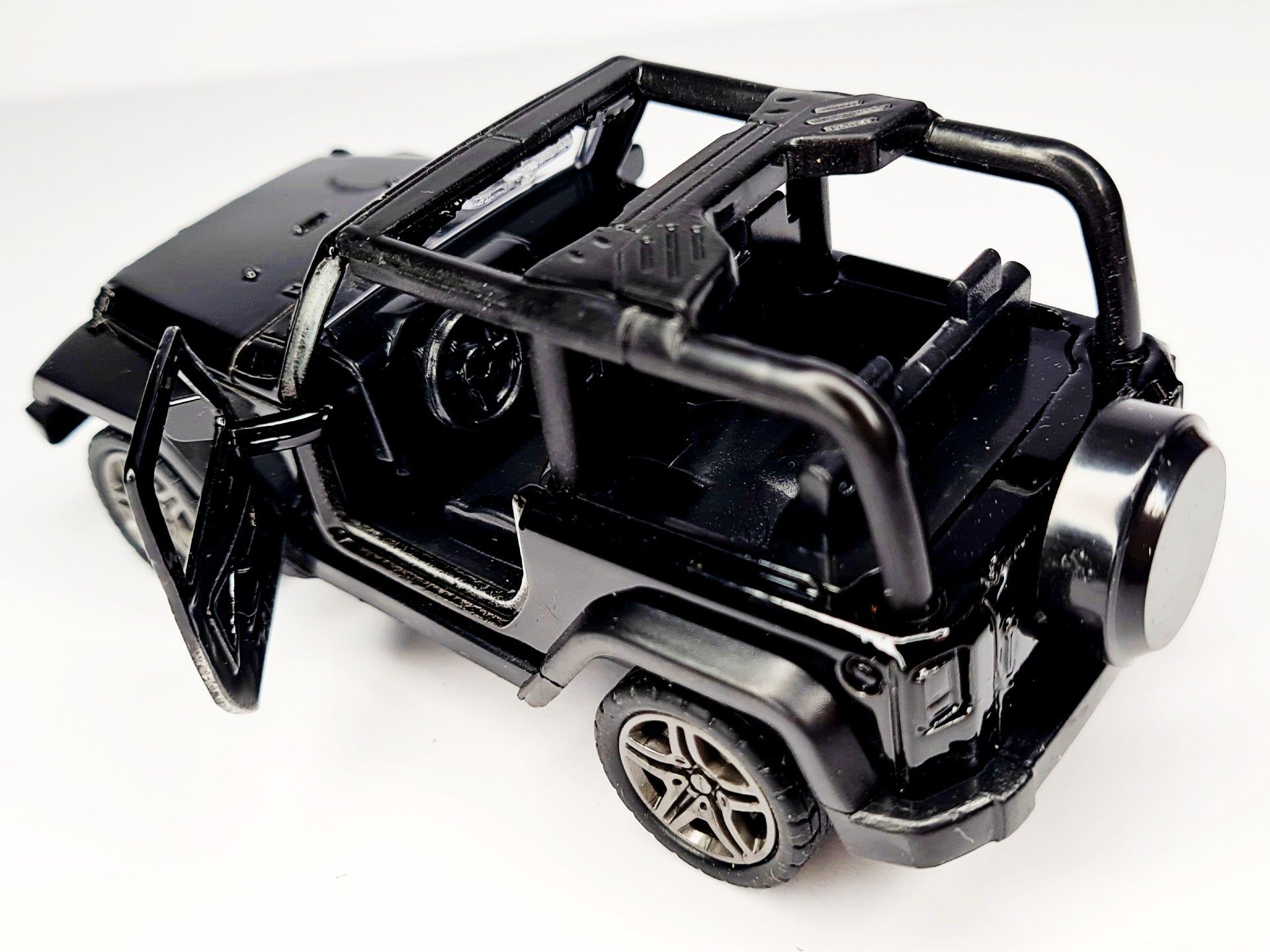 Autko samochodzik metalowy Jeep terenowy czarne zabawki nowe