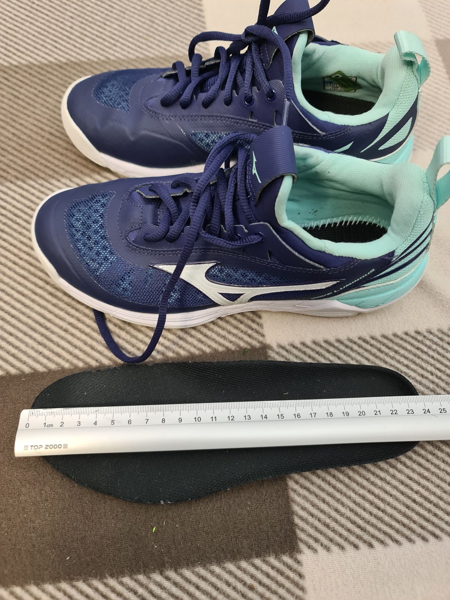 Buty sportowe damskie MIZUNO rozm. 37 WF siatkarskie badmington tenis