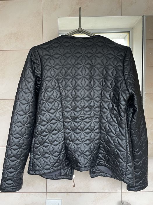 Куртка жіноча  XS -S весна - літо