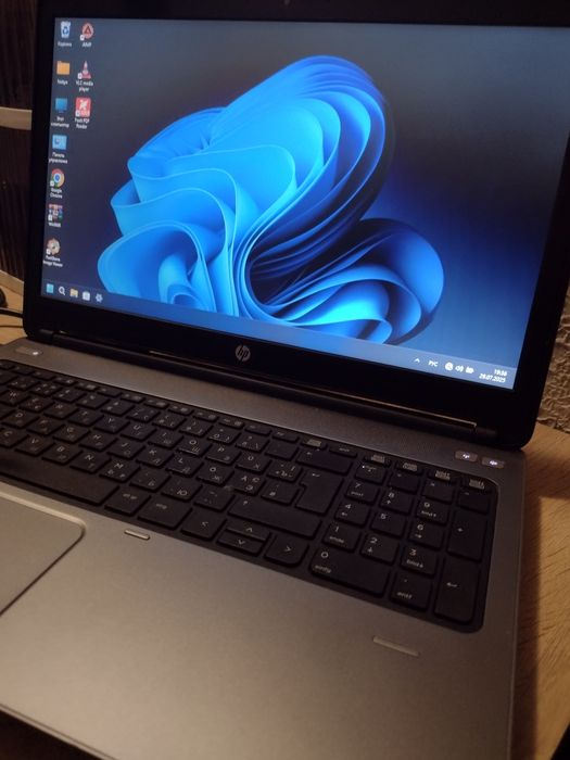 HP ProBook i5/8/SSD/windows 11