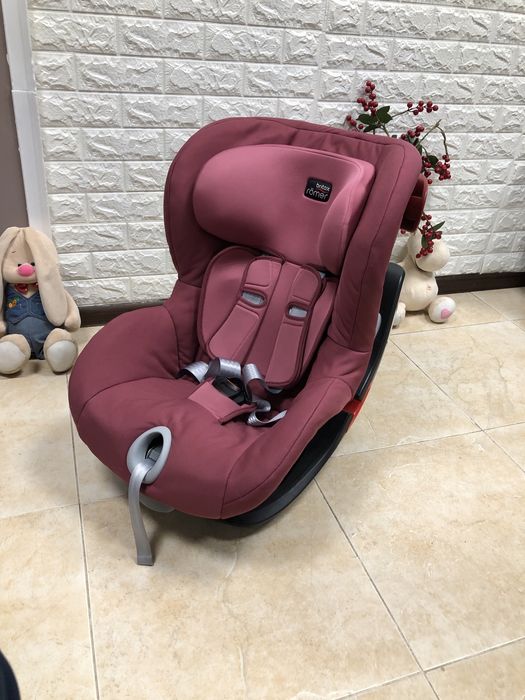 Автокрісло Britax Römer KING 2 Група 1 (9-18 кг)