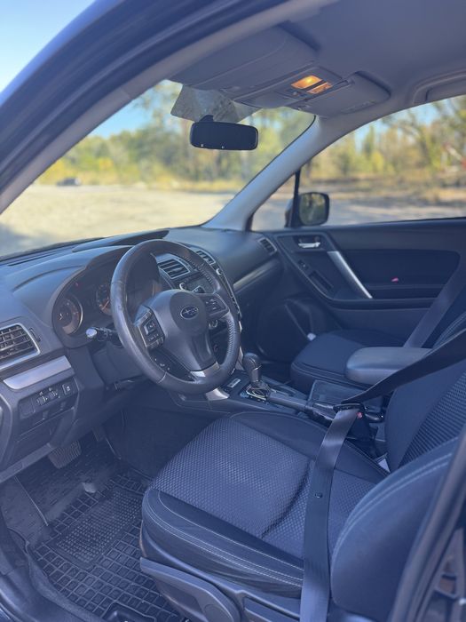 Subaru Forester 2016 рік Дізель Нерозмитнений Автомат