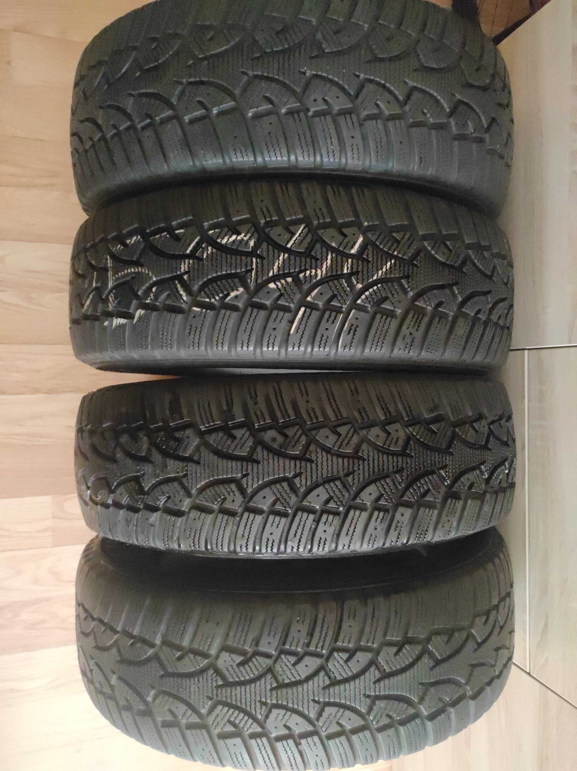 Opony zimowe GAUTH-PNEUS 205/60R16 92H.