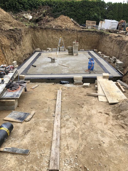 budowa stanów surowych, fundamenty , płyty fundamentowe, mury, więźby