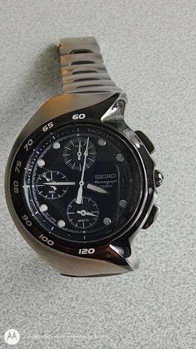 Zegarek Seiko Asymetryczny