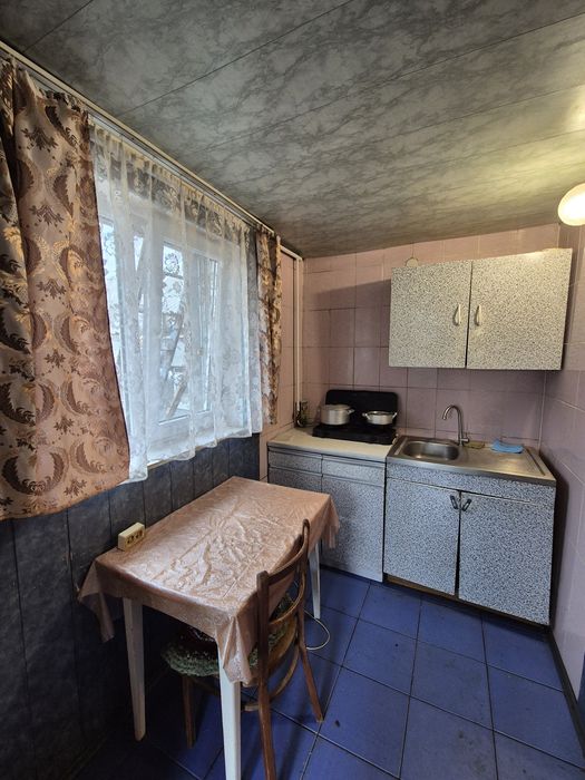 1 Кімнатний.Будинок.(Флигель).В Центрі.