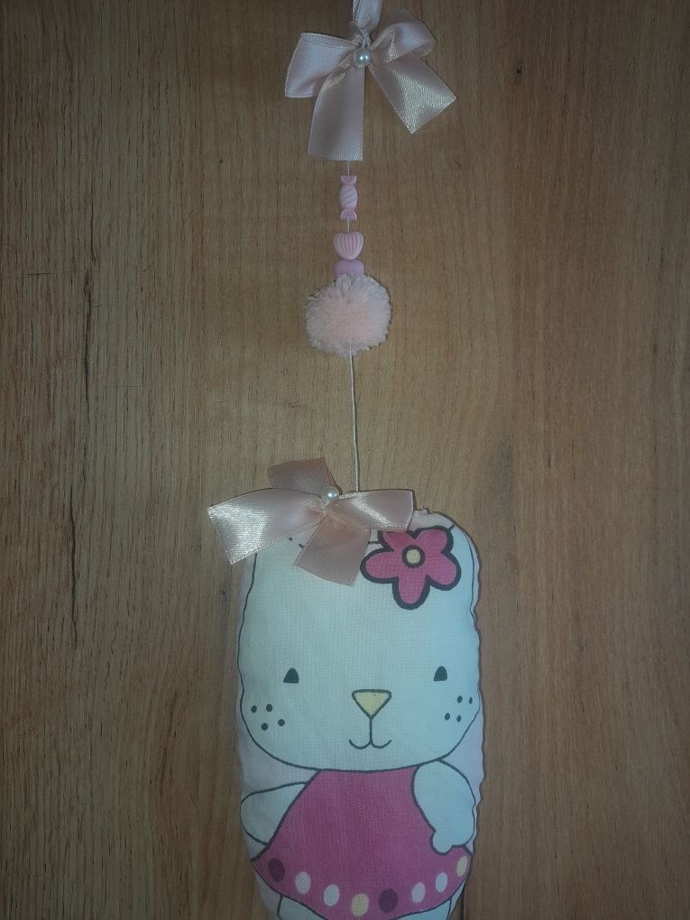 Zawieszka na ścianę z Hello Kitty