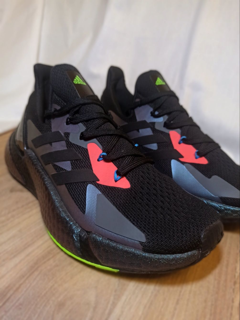 Чоловічі кросівки Adidas X9000L4