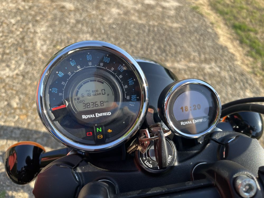 Vendo Royal Enfield Meteor 350