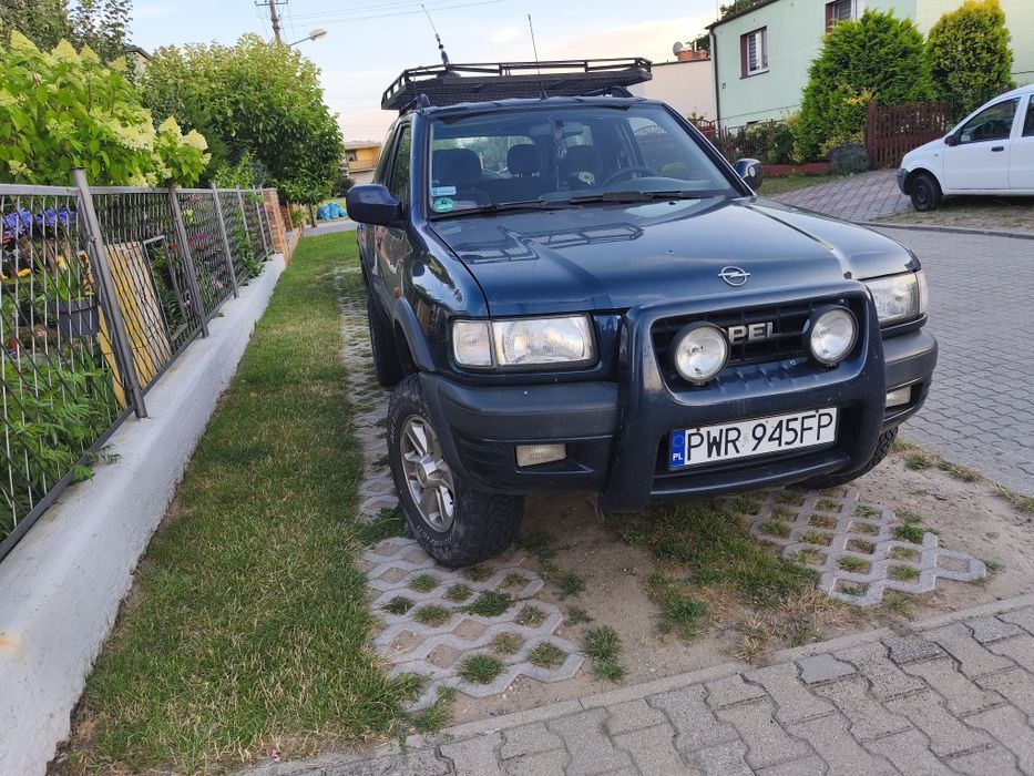 Opel Frontera B sport