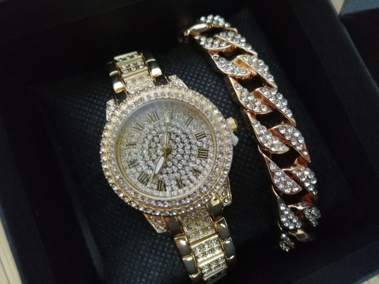Zegarek plus bransoletka damska mocna zestaw dla kobiet