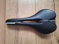 Siodełko PRO Condor czarne, 142mm