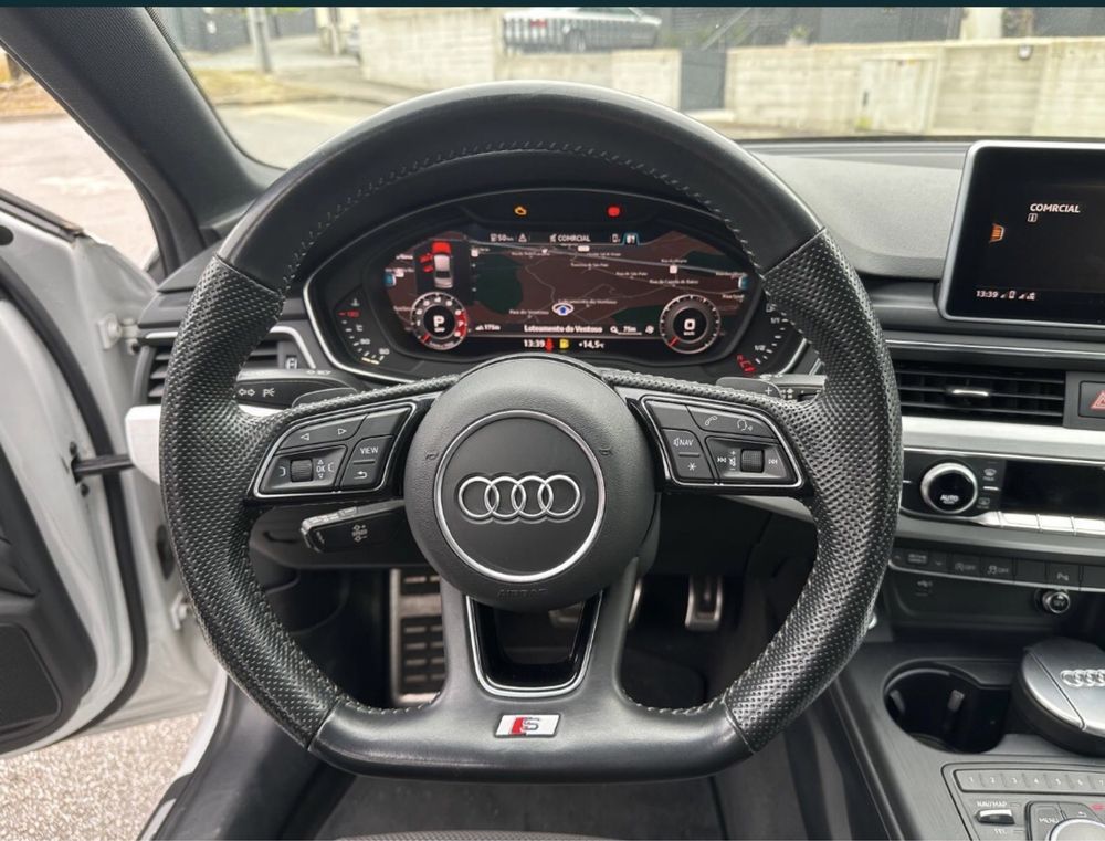 Audi A4 avant S tronic 2.0 35 TDI S line facelift 2019
