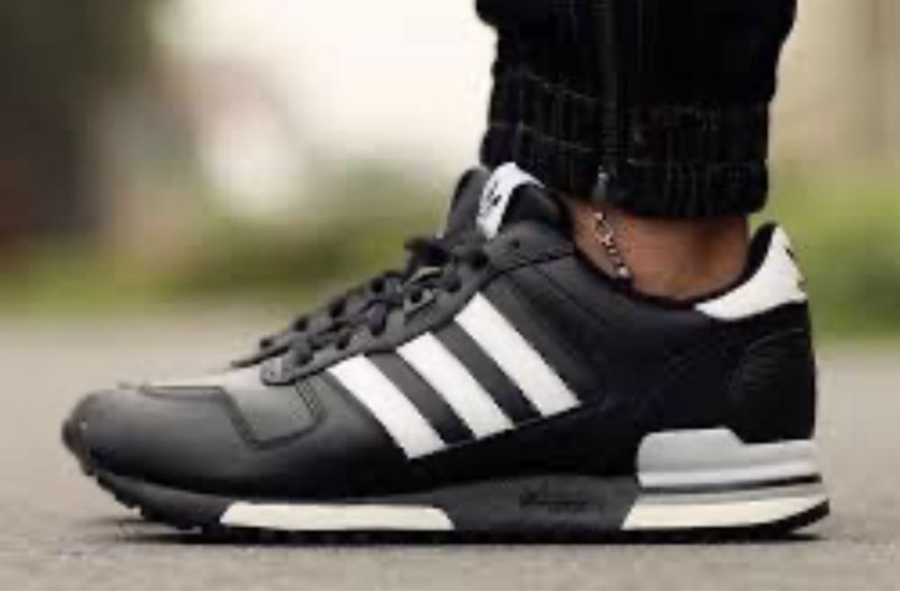 Оригінал Adidas ZX 700 G63499. Кросівки (25,5см, 27см))