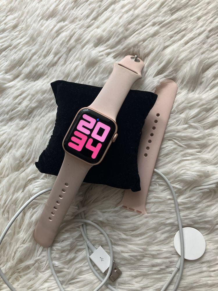 Apple Watch SE 40 mm