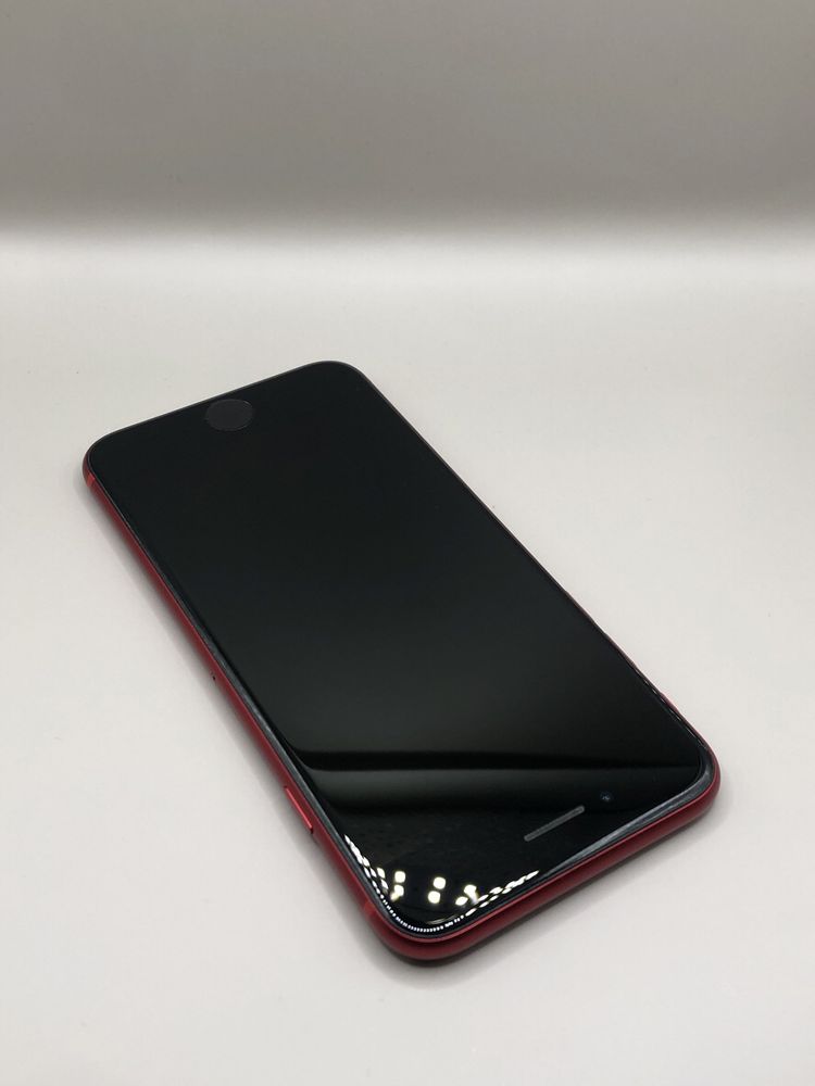 iPhone SE2020 64GB Jak  nowy RED Czerwony bez rys