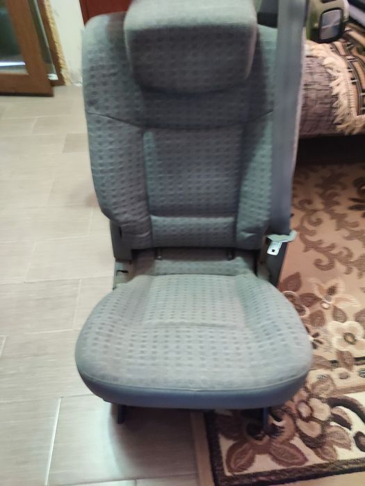 Сиденье на Renault Esnace 4