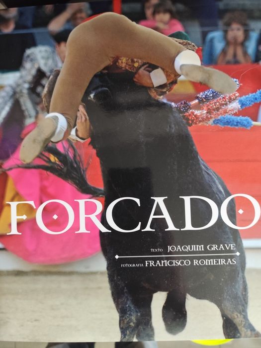 Livro  dedicado ao "Forcado"