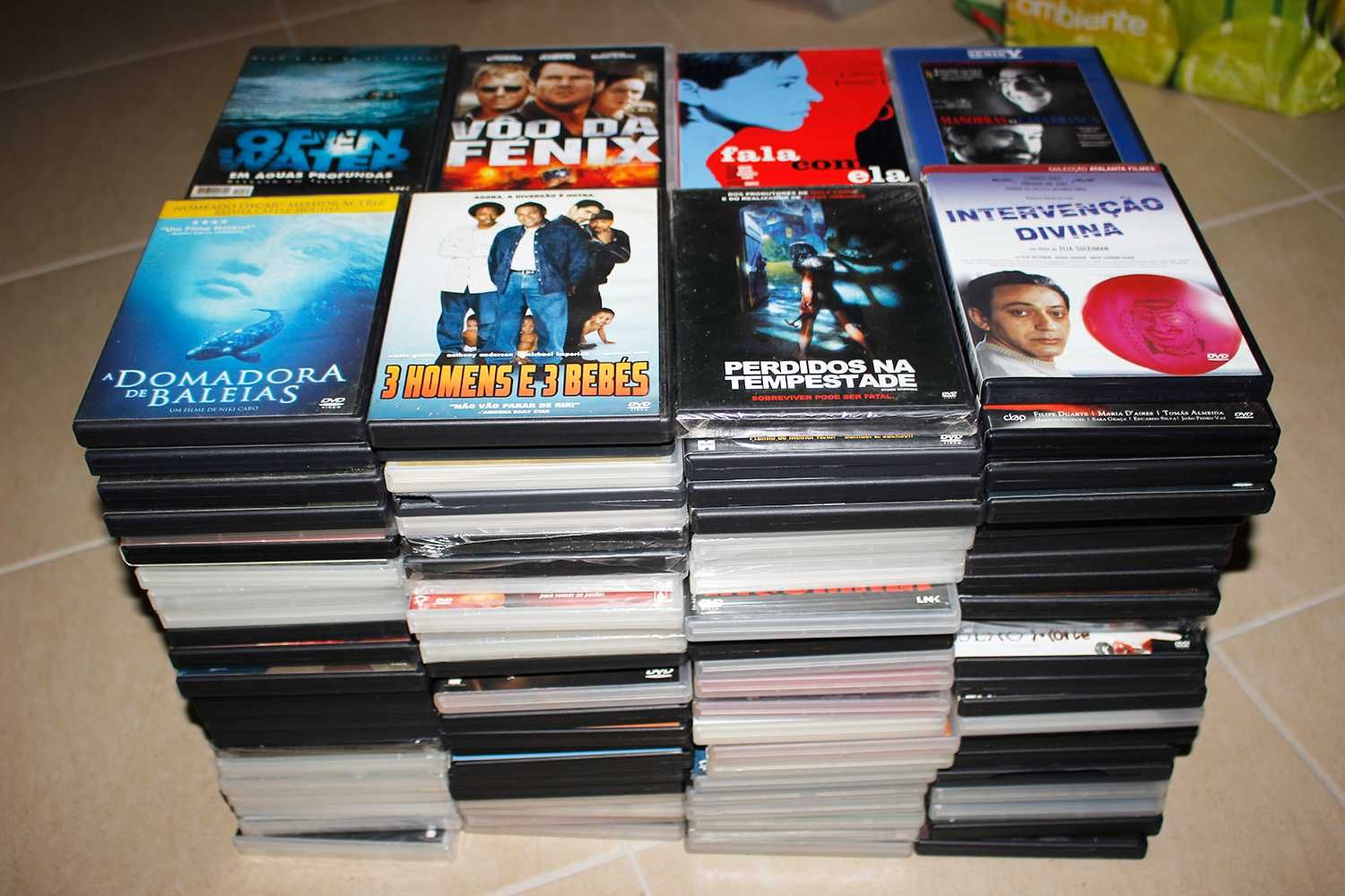 Lote de DVD´S / Filmes  - Varias tematicas - Mais de 230 unidades