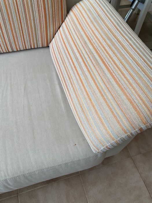 Sofá de dois lugares - duas unidades