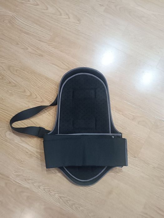 Захист спини мото