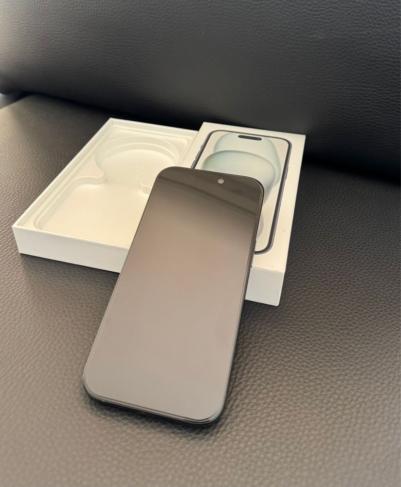 Iphone 15. 128gb. Novo, sem uso!