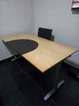 Desk - secretária ajustável