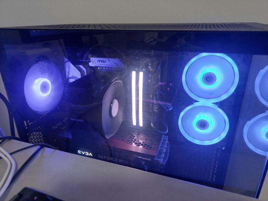 Vendo pc Ryzen 7 7800x3D