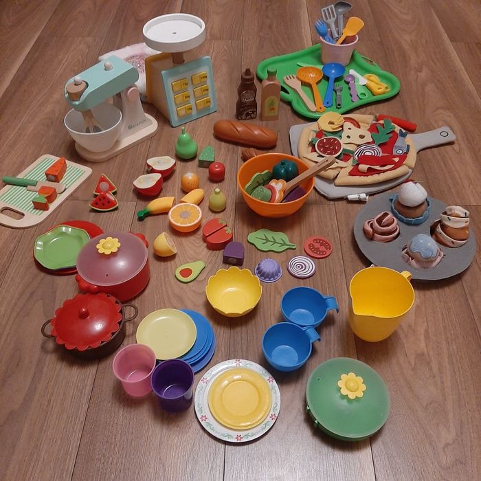 Drewniane zabawki do kuchni mikser waga pizza