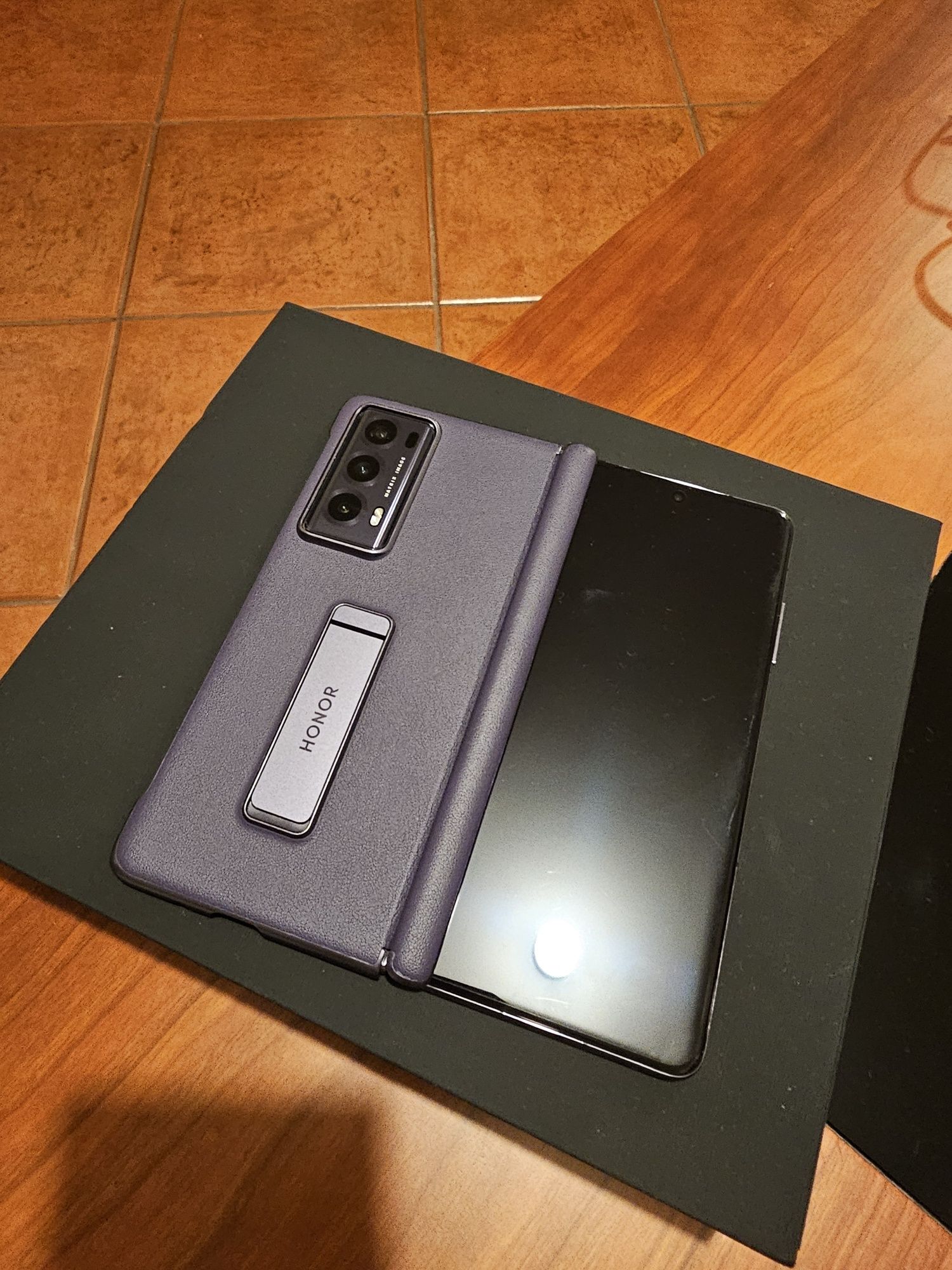Honor Magic V2 - Fold