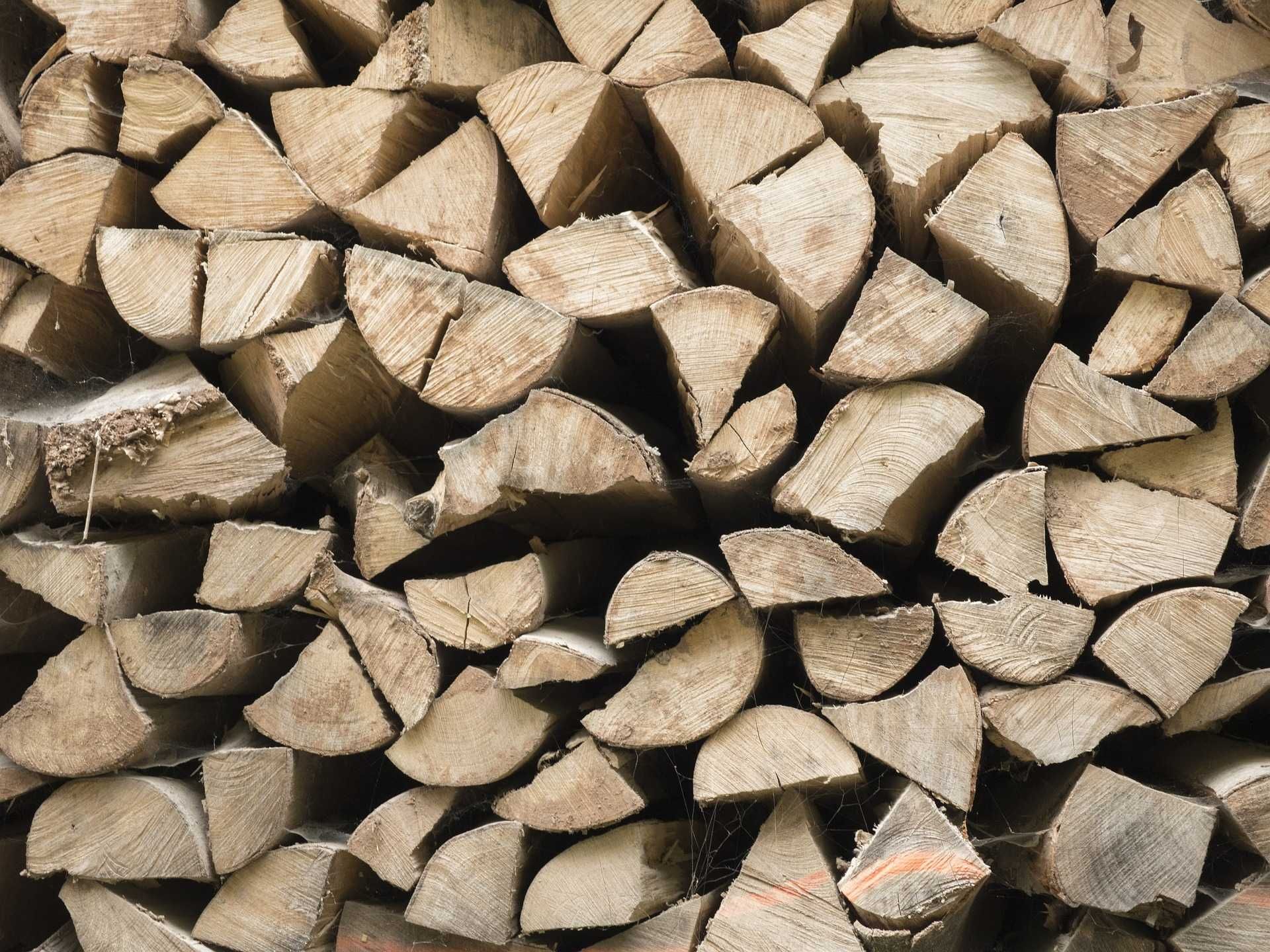 Drewno opałowe, kominkowe Buk - sezonowane, suche,  możliwy transport