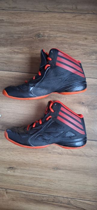 Buty Adidas NBA r. 34