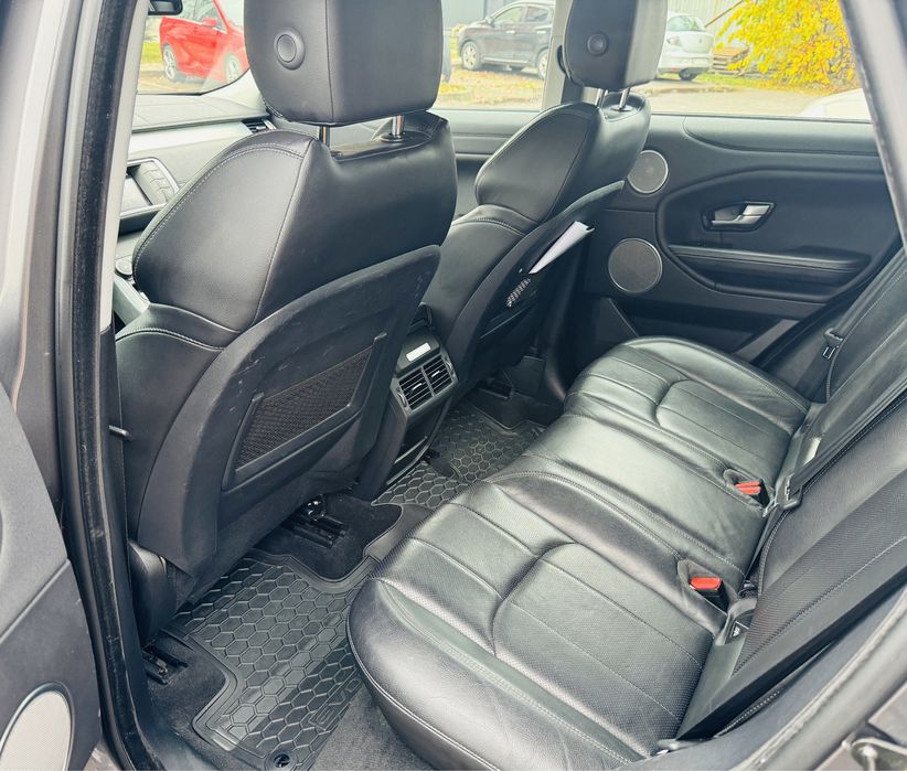 Продам Range Rover Evogue 2018 рік 2.0 D 4x4 в ідеальному стані!