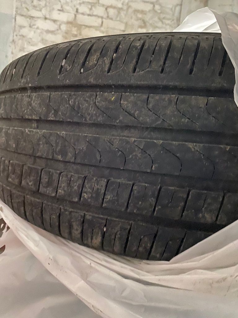 Pirelli 235/55 r19