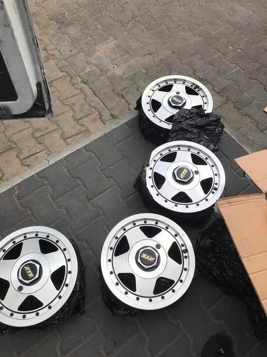 felga 4x100R13 ATS+ opony