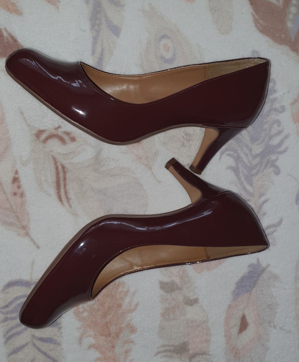 Женские кожаные туфли Clarcks 39 размер